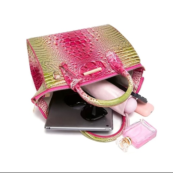 Bag - Picture 9 of 11